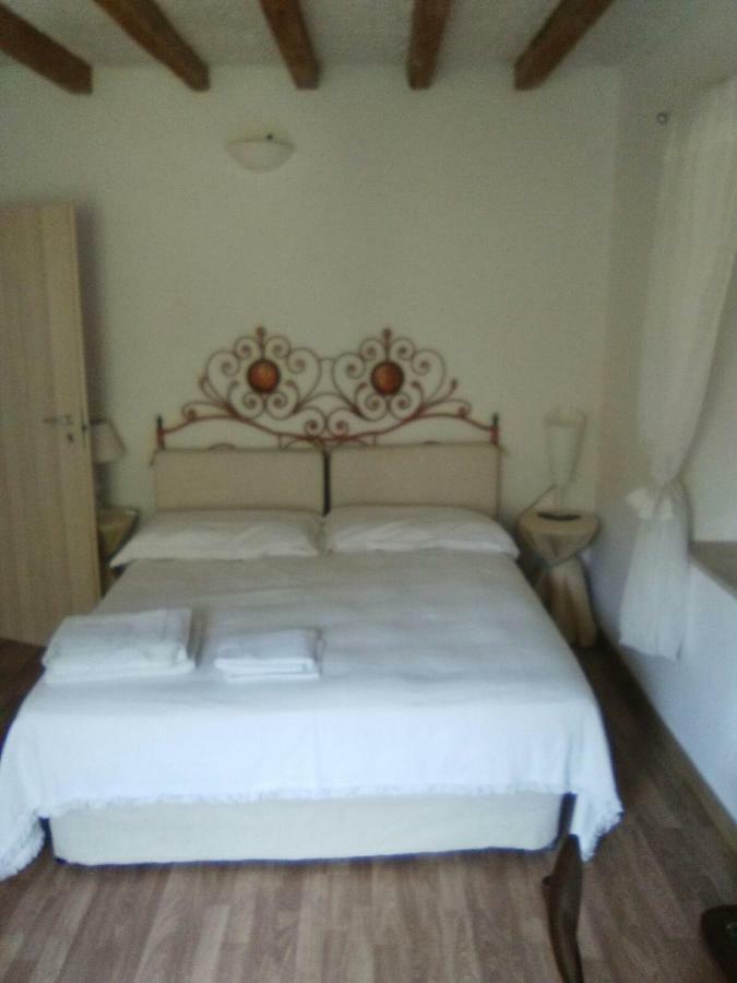 Bed and Breakfast Il Gelsomino Ізео Екстер'єр фото